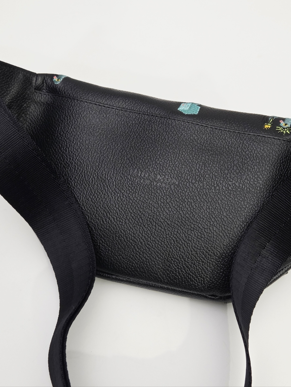 NEW MIN & MON HAROLD FANNY PACK BAG BLACK LEATHER - PIGEONISTA EMBROIDERY - Picture 6 of 9
